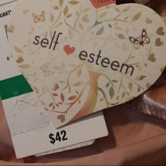 ✨Self Esteem Crushed Velvet Floral Millennial Cold ShoulderTop✨ - Picture 3 of 11